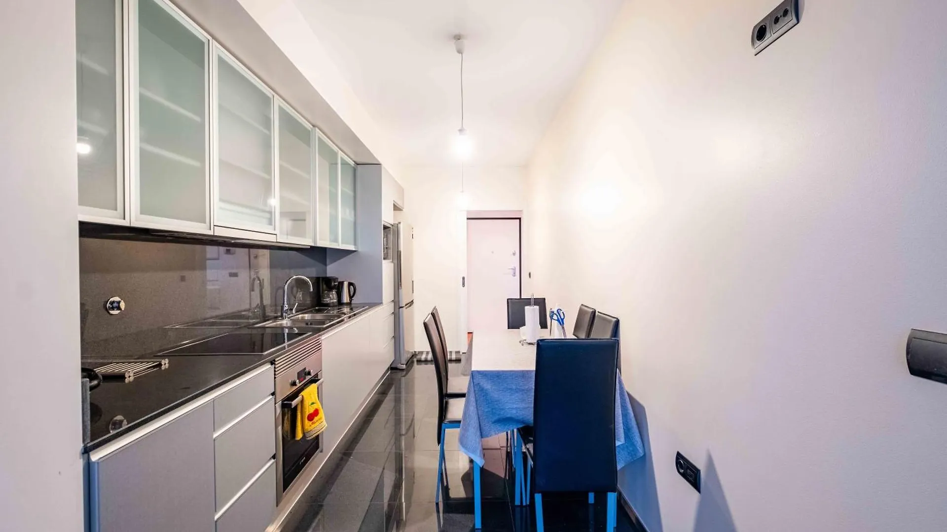Appartement Rooms For Rent In Funchal